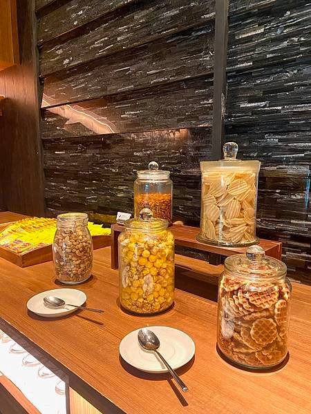 新竹酒店 新竹旅遊 新竹伊普索酒店 時尚酒店 網美 樓中樓 行政酒廊 網美餐廳 新竹米粉