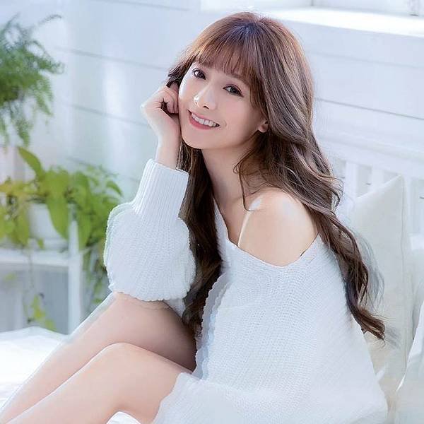 薑是老的辣!10年女神87姊姊出第三本寫真集