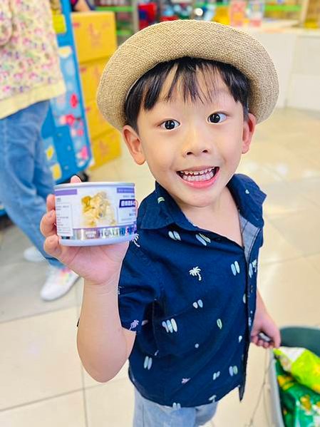 ⭐台中南屯新景點-⭐ 服務親切 送超多!! 每天都有不同活動