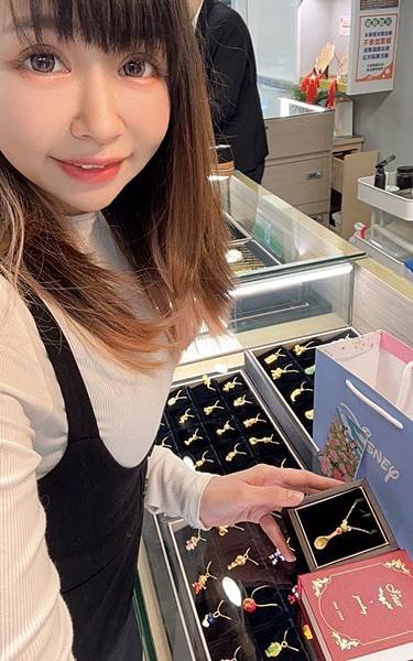 「大里金飾店」給寶寶最好的祝福！9999純金彌月禮分享～龍年