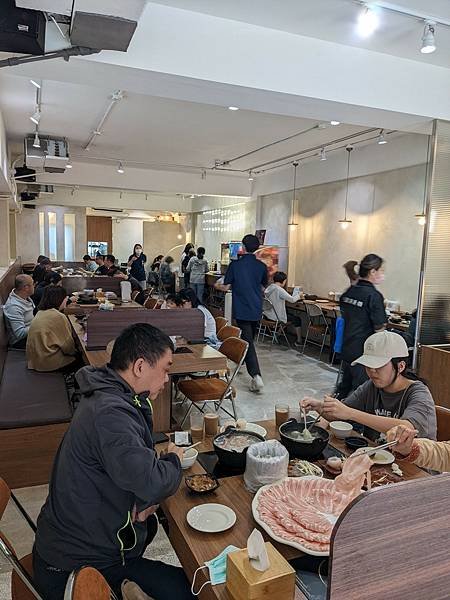 LINE_ALBUM_20221111_221111_81
