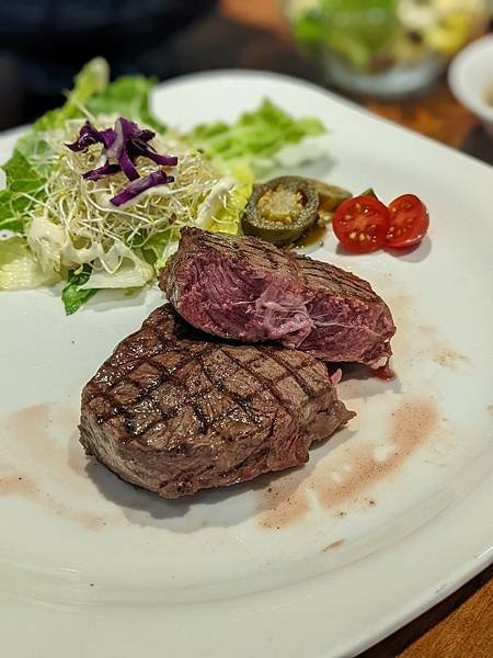 LINE_ALBUM_202341_230401_25
