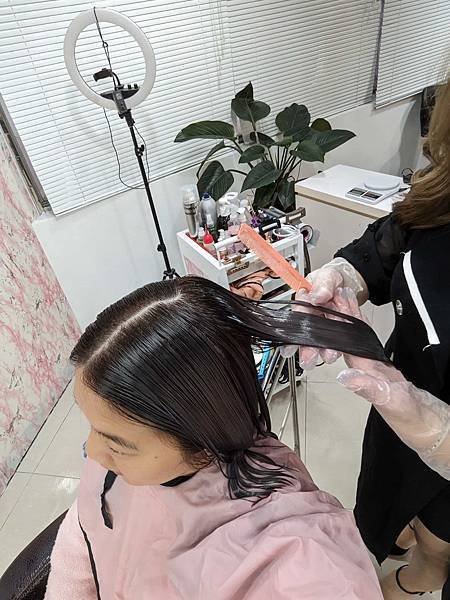 【板橋美髮推薦】Ilnsist’s Hair Salon。府