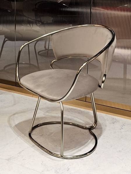 eleanor_chair_02