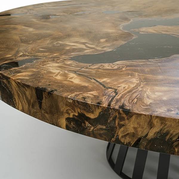 KAURI-ROUND_design-C.R.S.-RIVA1920-2-765x765