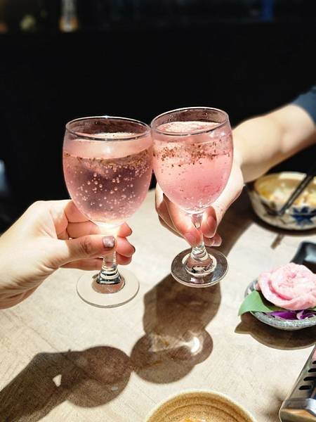 LINE_ALBUM_上山走走_230628_10