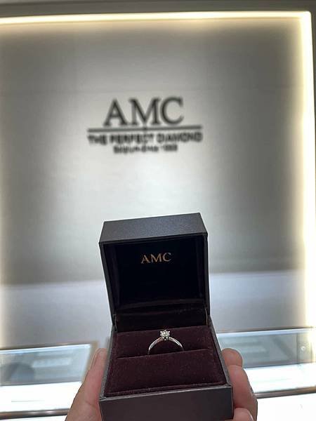 台南AMC台南鑽石台南頂級婚戒台南鑽戒ppt台南鑽戒推薦 (2)
