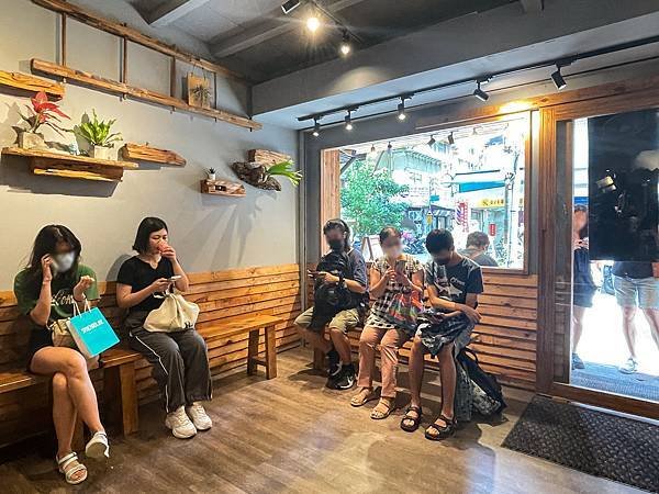 隱家拉麵公館店｜屹立不搖的人氣話題拉麵名店，這次嚐鮮鹹香濃郁