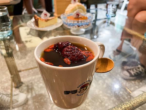 台北中山復古咖啡廳「Tella Tella Cafe」，重現