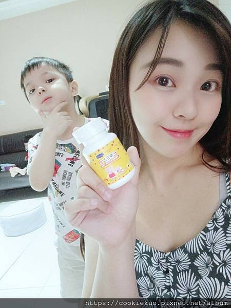 LINE_ALBUM_卡蘿琳_220715_0