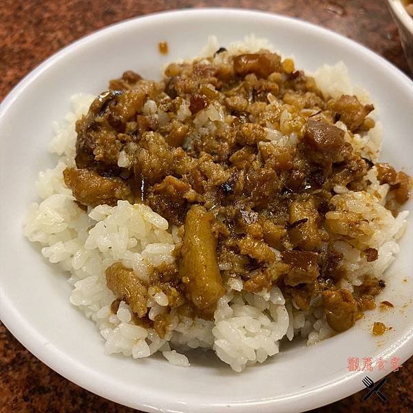 游紅羊阿不拉滷肉飯