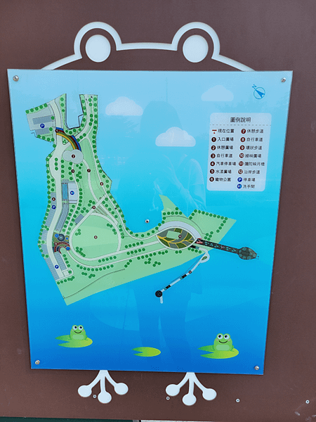 【嘉義市東區景點】綠映水漾公園～適合帶寵物來跑跑，欣賞橫跨八