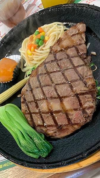 親子景點-侏羅紀牛排