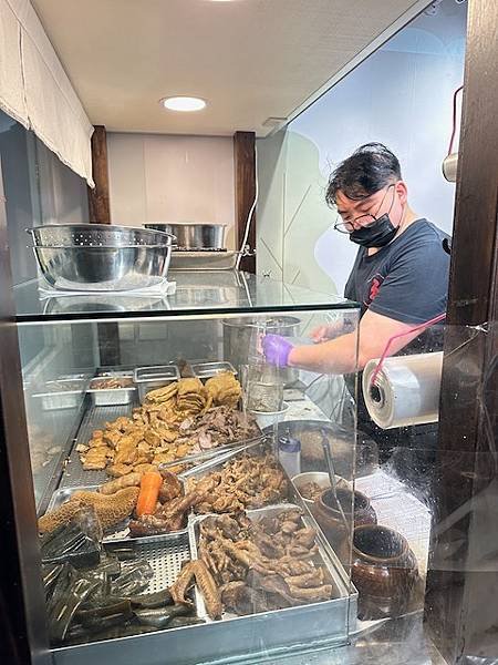 人和食物氣質就不同~~東引小吃女婿店和南西東引快刀手
