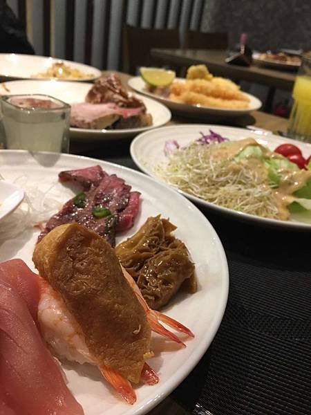 《美食》桃園中壢｜饗食天堂SOGO分店，Buffet吃到飽、