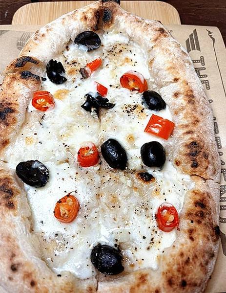 台北蔬食pizza，蔬食三明治｜【Eating Love 酸