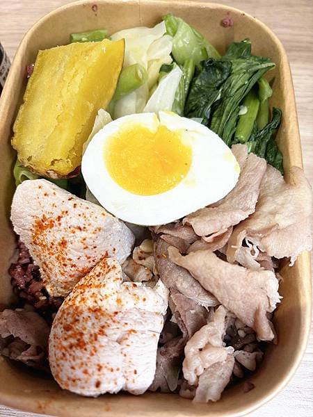 西湖健康餐盒｜【輕靚美】輕食餐盒X機能蔬果飲（台北內科店），