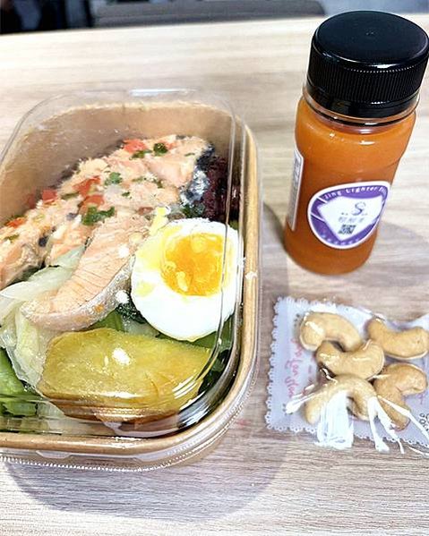 西湖健康餐盒｜【輕靚美】輕食餐盒X機能蔬果飲（台北內科店），