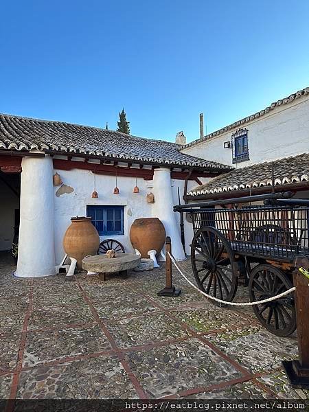 西班牙Spain 必去｜唐吉軻德客棧酒館 Venta del