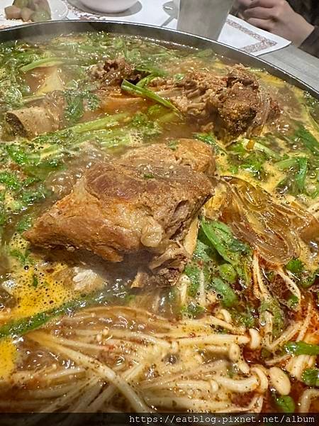 小巨蛋捷運必吃｜GG 季吉韓國美食｜烤肉、春川辣雞、海鮮煎餅