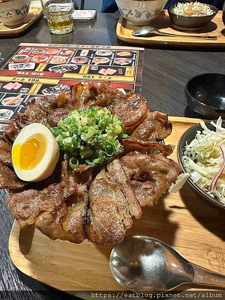 台北車站捷運站｜開丼＠Cecilia 西西莉亞