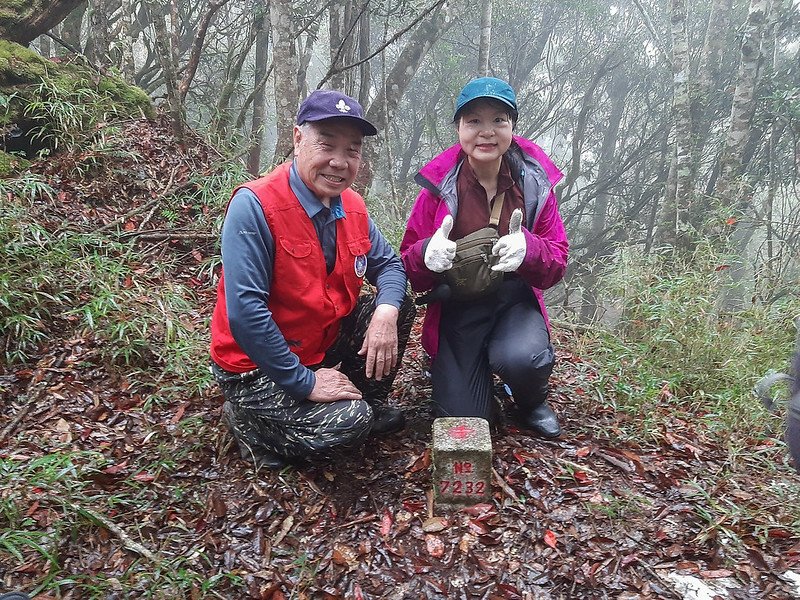 加奈鹿山山頂 (5)