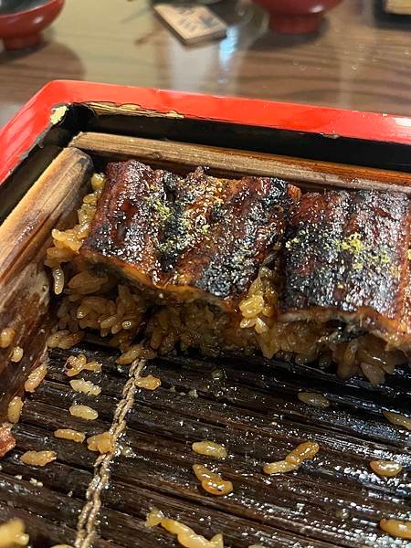 元祖本吉屋—蒸籠鰻魚飯：蒸出獨一無二的柳川美味鰻魚饗宴！