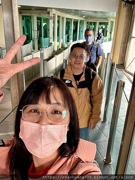 【遊記】函館第一天(上)，從JR函館出發，村上海膽、金森紅磚