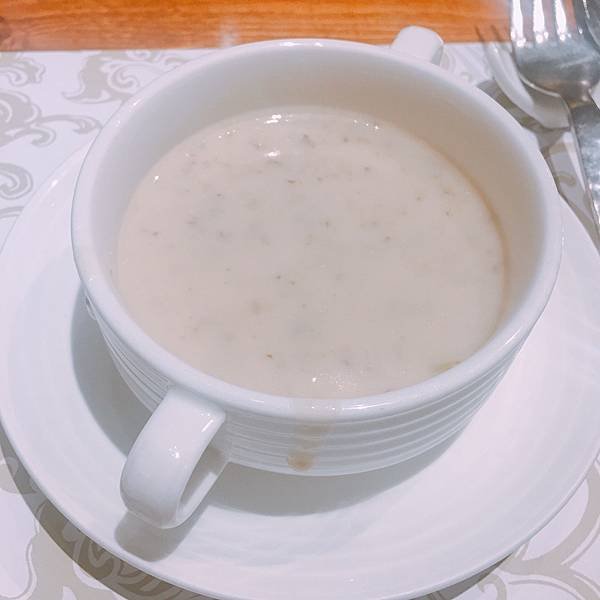 2017台北素食外燴喜宴buffet人氣NO2-香濃蕈菇濃湯