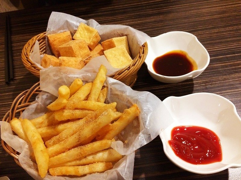 炸豆腐、炸薯條