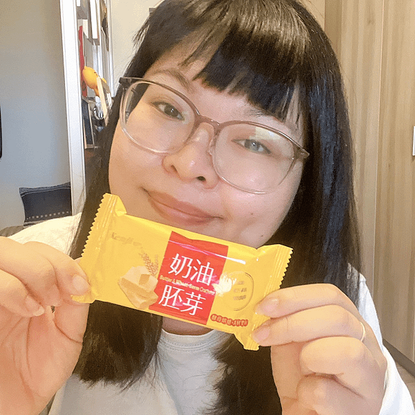 【餅乾推薦】我最愛的零食開箱評價 | 不能缺少的上班零食 |