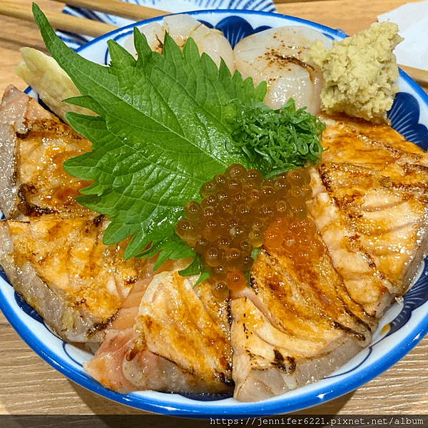 桃園中壢【墨sumi 海鮮丼ぶり】日料 焦糖鮭魚肚丼