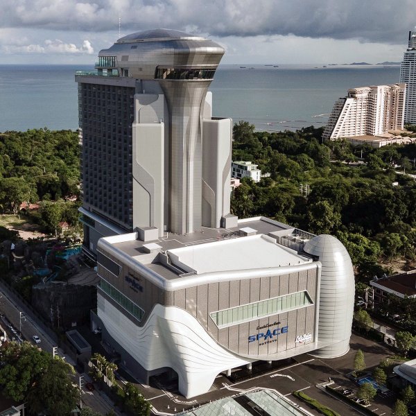 Grande Centre Point Space Pattaya resort.jpg