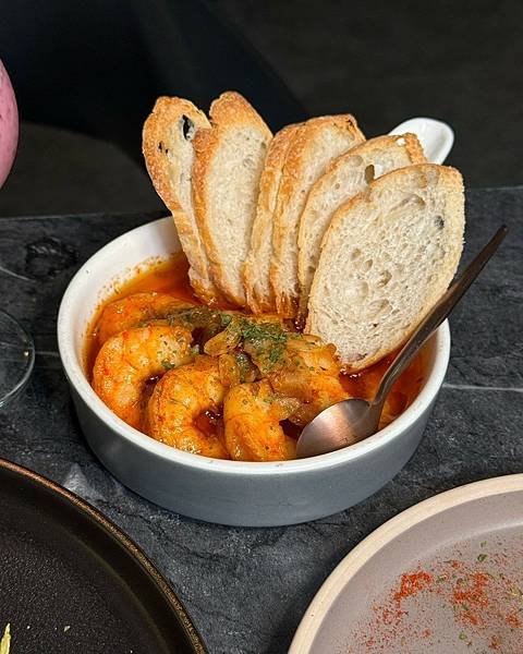 17西班牙料理｜新興區美食｜高雄異國料理｜餐酒館、早午餐種類