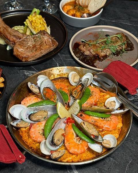 17西班牙料理｜新興區美食｜高雄異國料理｜餐酒館、早午餐種類