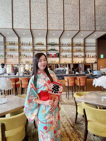 【台北六福萬怡酒店-The Lounge】JC Cat鳥籠下