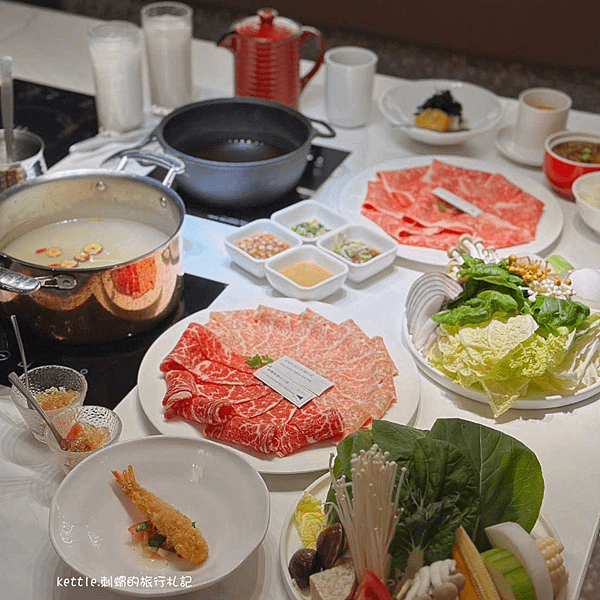 [台中西屯]涮屋馬:知名燒肉屋馬火鍋品牌、七期氣派火鍋店