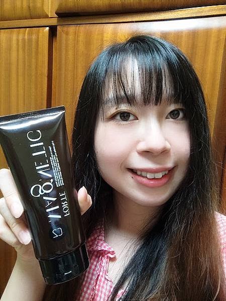 添加獨家GC磁吸煥髮因子，打造沙龍級髮品！瞬效洗髮精推薦——