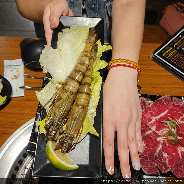 高雄燒肉吃到飽慶花苑日式燒肉,頂級和牛可以選擇,只要加599