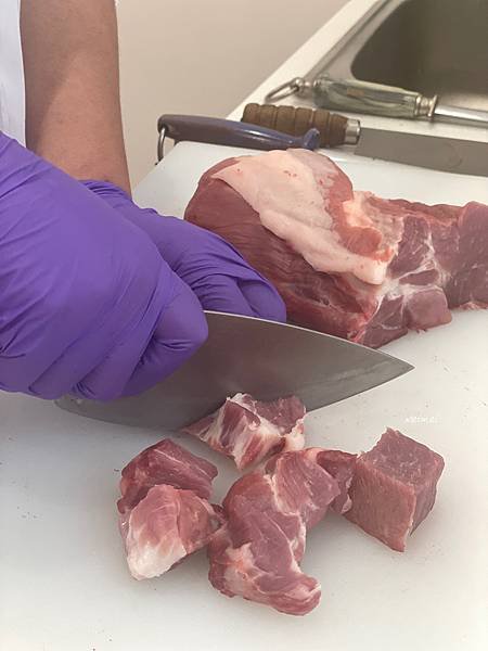 新竹生鮮肉舖【 朝肉生鮮肉舖 】產地直送屏東黑毛豬｜各式鮮肉