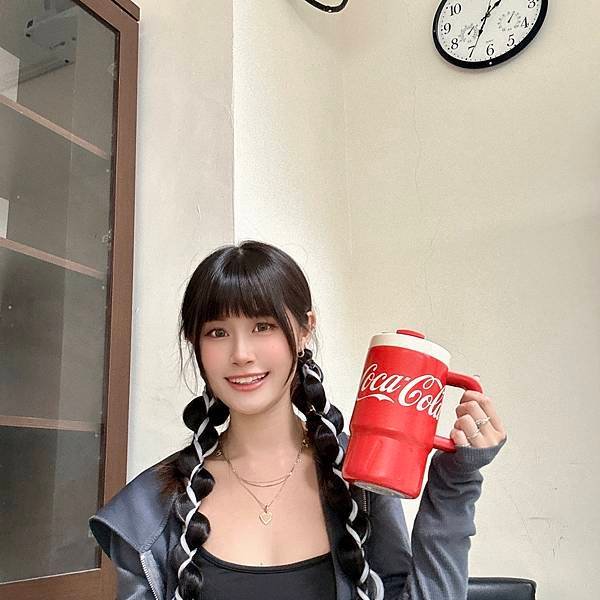 NONOO 可口可樂大容量吸管杯隨身瓶！