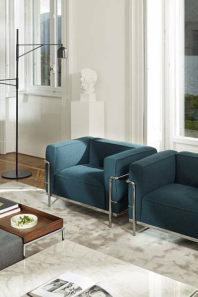 cassina LC3 armchair_3