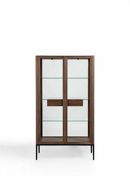 porada Atsuko cabinet_1