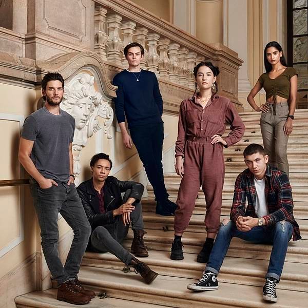 NETFLIX_SHADOW_BONE_Cast
