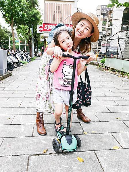 有小孩都不能錯過的人手一台｜奧地利Scoot&amp;Ride 滑板