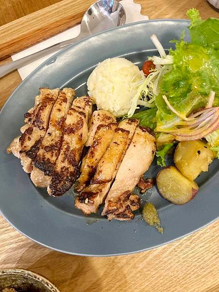 野毛食所_鹽麴雞腿2