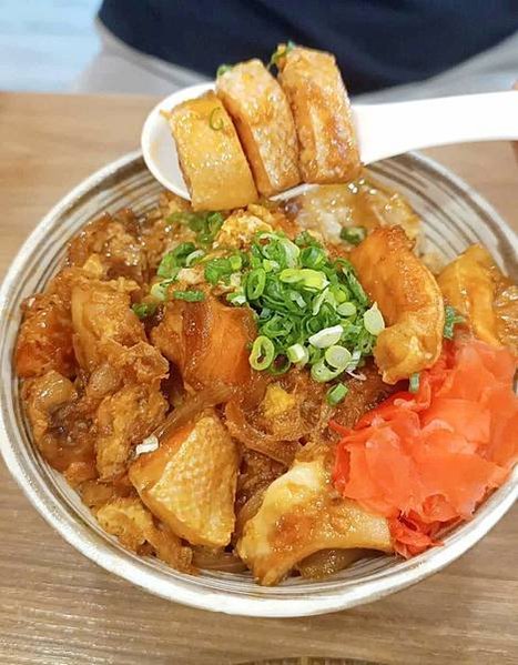 台中美食|汍樂滿盛燒肉丼 豐原總店。多達14種丼飯口味~浮誇