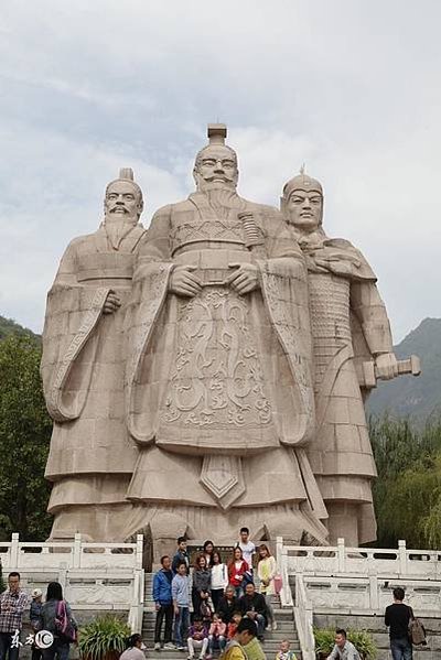 腹誹罪(碎碎念腹語)張湯也是被司馬遷寫入《酷吏列傳》的。實事
