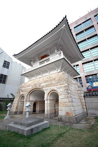 曹洞宗大本山臺灣別院鐘樓
