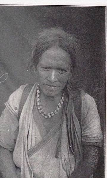 1930年陳澄波收藏的原住民女性(衣料上的紋路疑似太魯閣族在